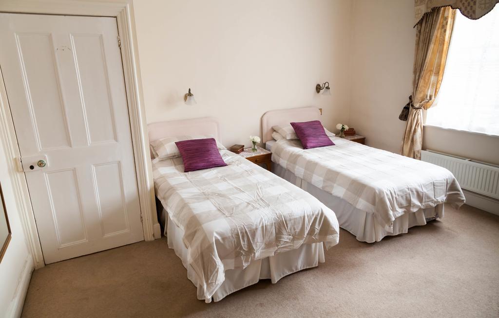Wisteria House Bed and Breakfast Lymington Δωμάτιο φωτογραφία