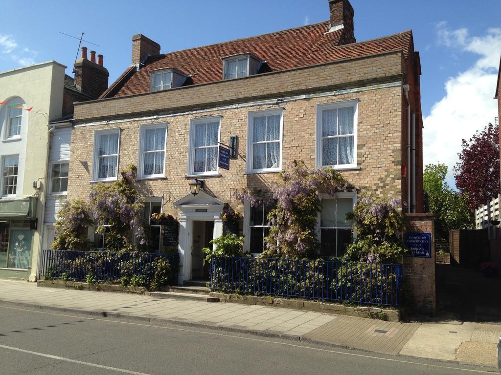 Wisteria House Bed and Breakfast Lymington Εξωτερικό φωτογραφία